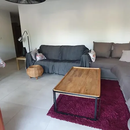 Beautiful With Terrace - Saint-raphael *