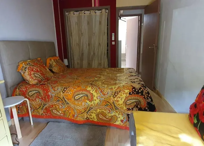 Beautiful With Terrace - Saint-raphael Апартаменти Сен-Рафаель