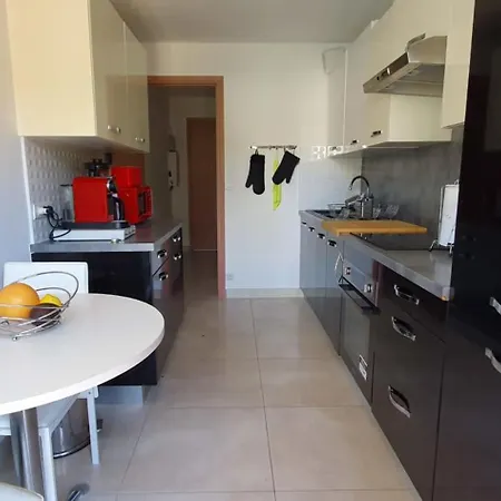 Beautiful With Terrace - Saint-raphael *